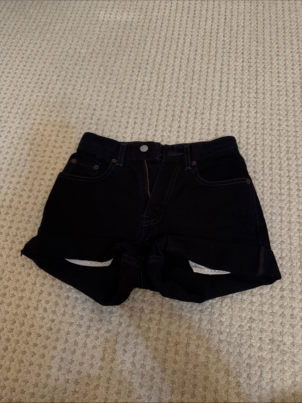 Vintage Levi’s High Rise DIY Cutoff Shorts